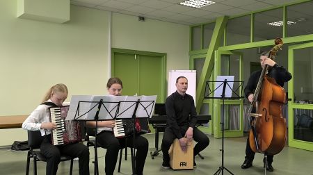 Jēkabpils reģionālajā slimnīcā atzīmē Māsu dienu