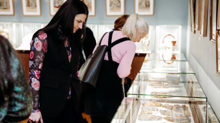 Krustpils pilī uzplaukst vairāk nekā 300 rožu stāsti