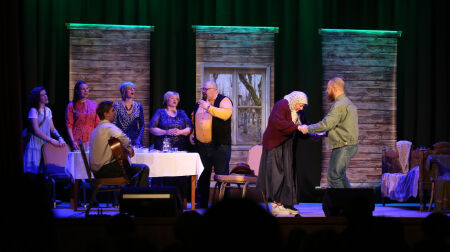 Jēkabpils novadā izvērtēts amatierteātru iestudējumu sniegums