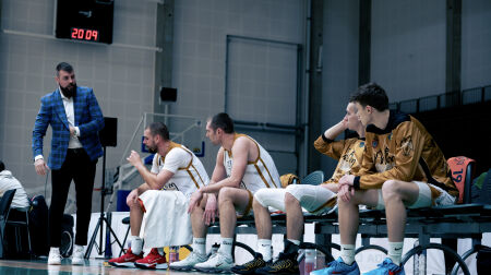 Magone un Helmanis ved Jēkabpili pretī graujošai uzvarai