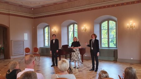 Krustpils pilī izskanējis romantiskās mūzikas un laikmeta koncertuzvedums 