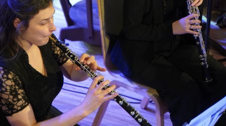 Jēkabpils Tautas namā izskan “Plecu pie pleca. Diriģē jaunie!”