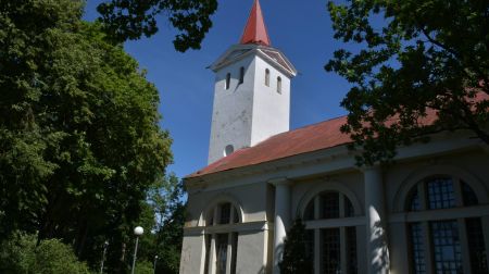 Krustpils evaņģēliski luteriskā baznīca svin 200 gadu jubileju