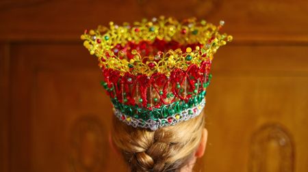 Zasā apskatāmi 11 Sēlijas kāzu kroņi