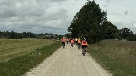 Jēkabpils novadā ar panākumiem aizvadīts velo brauciens “Krustpils stāsti”