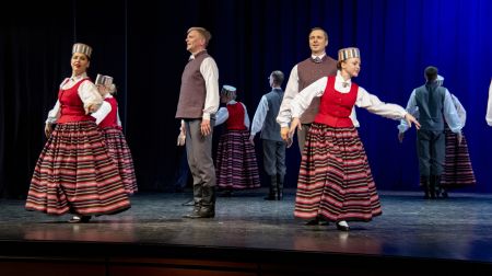 Līvānos izdejots Dziesmu un Deju svētku ieskaņas koncerts