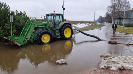 Plūdi Jēkabpilī. 13.01.2023.