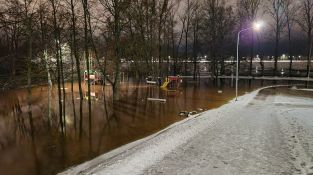 Applūdusi Krustpils saliņa