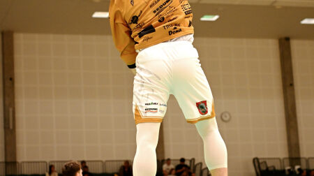 Jēkabpils basketbolistiem pārliecinošas uzvaras savā laukumā