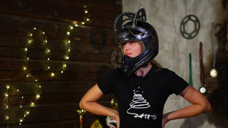 Zasā apskatāmi 11 Sēlijas kāzu kroņi