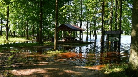 Stiprās lietavas nodarījušas postījumus Atašienes pagastā 