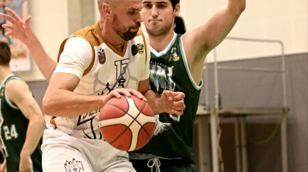 Jēkabpils basketbolisti iesāk sezonu ar sīvu cīņu 