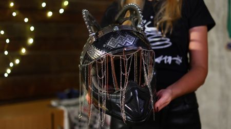 Zasā apskatāmi 11 Sēlijas kāzu kroņi