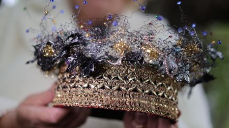 Zasā apskatāmi 11 Sēlijas kāzu kroņi