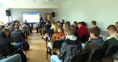 Jēkabpilī norit lekcija &ldquo;Vai iespējams nozagt vēlē&scaron;anas?&rdquo;