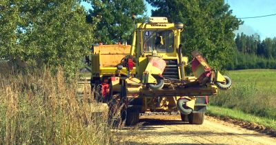 Līvānu novadā labo autoceļu, kas sabojāts mežizstrādes darbu laikā