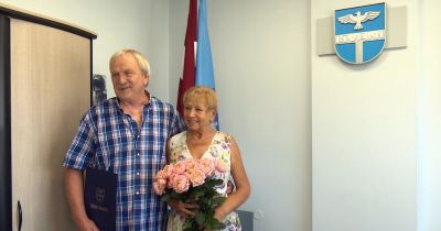 Līvānos sveic Zelta kāzu jubilārus &ndash; Zofiju un Ļevu Tro&scaron;kovus