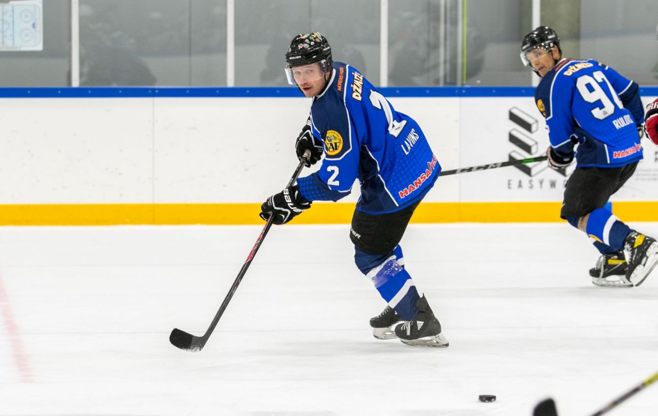 Jēkabpilī aizvadīts pasākums “Roks & hokejs”