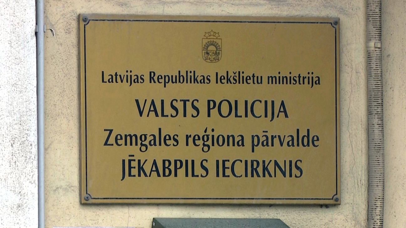 Jēkabpilī jaunietis izraisa avāriju un pamet notikuma vietu