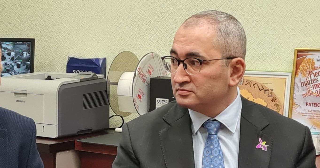 Jēkabpils novadu apmeklē Azerbaidžānas vēstnieks