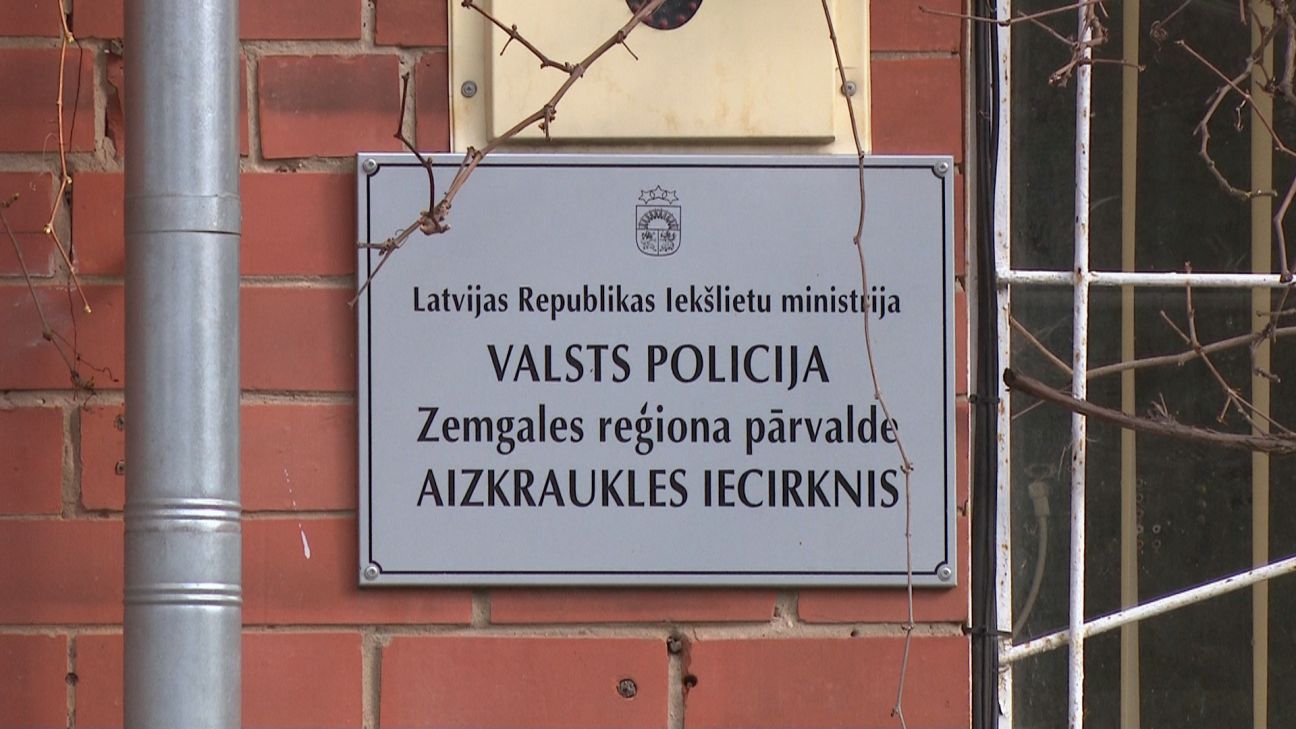 Aizkrauklē sieviete nepamatoti izsauc policiju