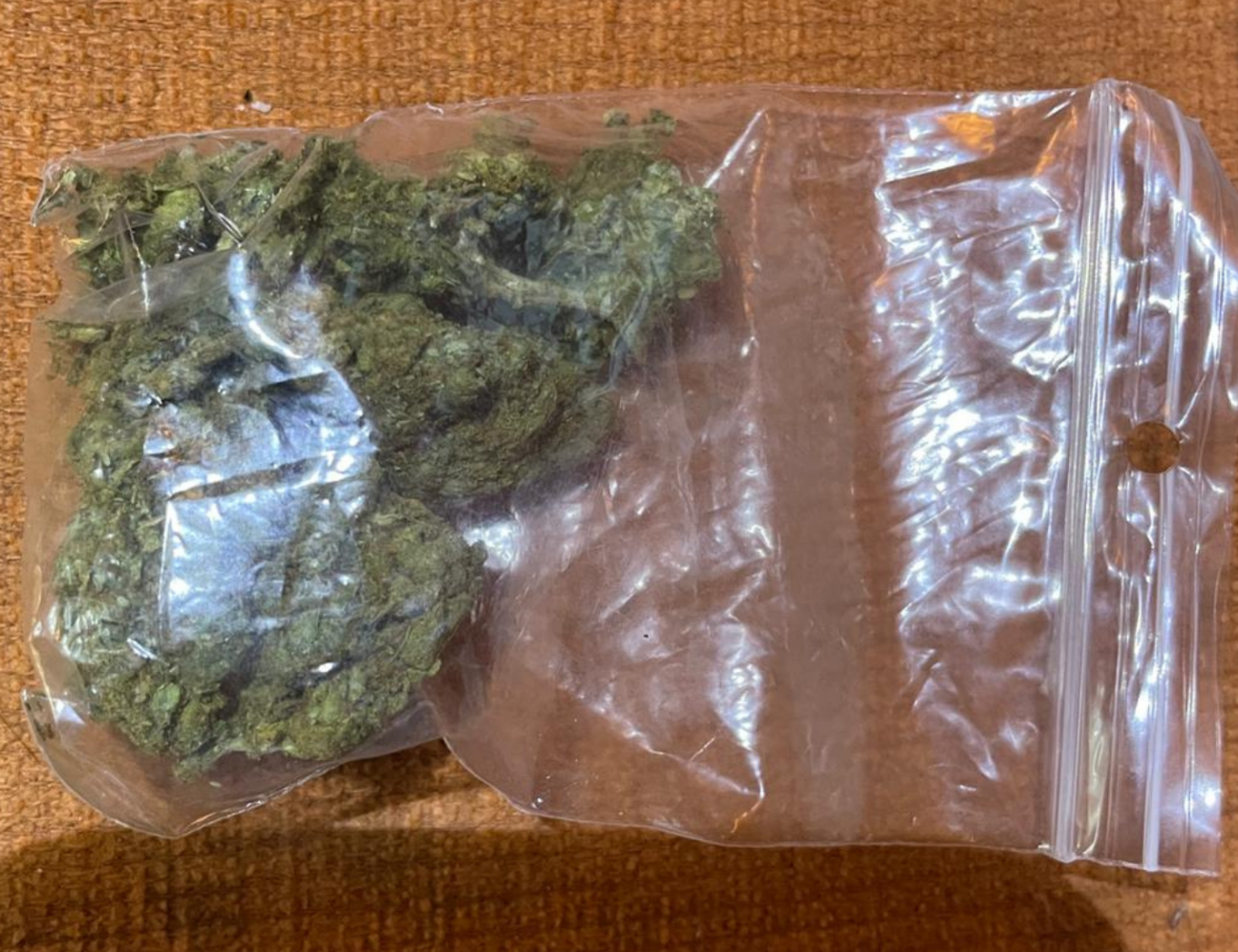 Aizkrauklē izņem nelegālās preces