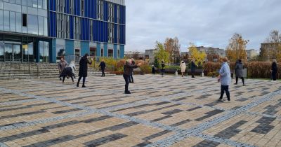 Darba kolektīvos norisinās vingro&scaron;anas pauzes