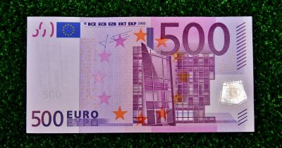 Jēkabpilī iereibis &scaron;oferis piedāvā policistam 500 eiro