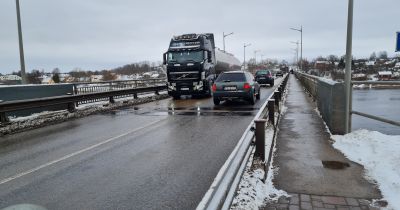 Tilta &scaron;uves remonts Jēkabpilī ir pagaidu risinājums