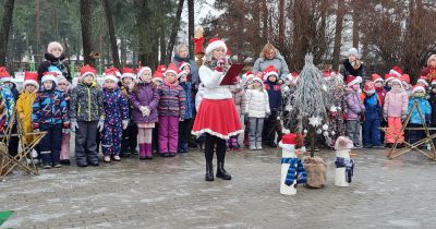 Jēkabpils bērnudārzs &ldquo;Zvaigznīte&rdquo; Ziemassvētku noskaņās svin 50 gadu jubileju 