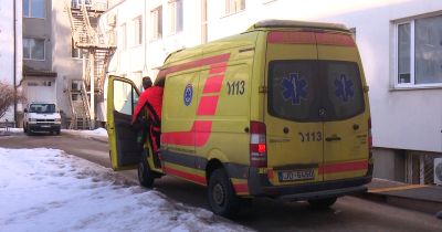 Neatliekamās medicīniskās palīdzības dienestā izsludina ārkārtas situāciju