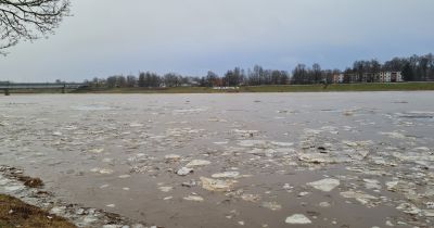Daugavā pie Jēkabpils ūdens līmenis cēlies par aptuveni metru