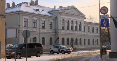 Apstiprina Jēkabpils novada domes Heraldikas komisiju