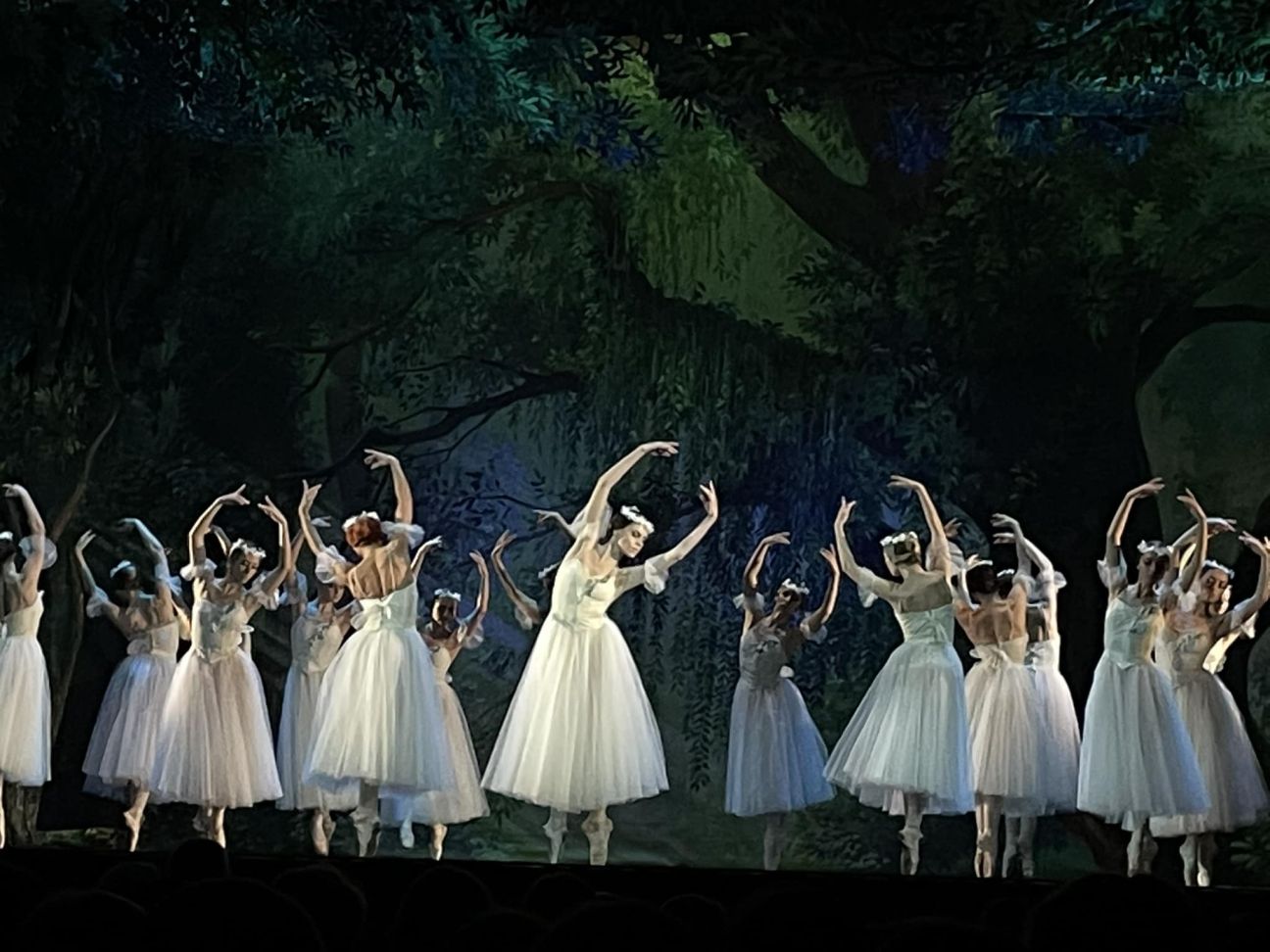 Līvānos viesojās Ukrainas operas un baleta teātris ar baleta izrādi “Žizele”