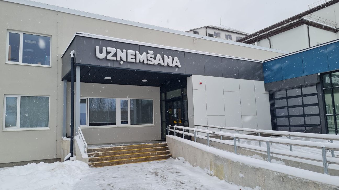 Kāpēc atšķiras gaidīšanas laiks līdz ārsta apskatei slimnīcas Uzņemšanas nodaļā?