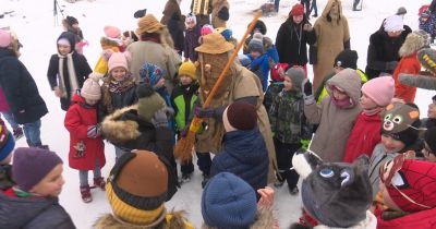 Līvānos ar jestrām izdarībām svin Aizgavēni jeb Meteņus