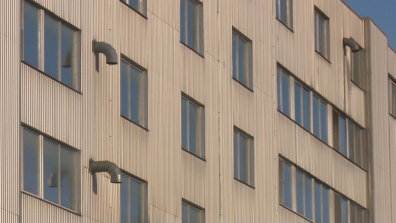 Zukula krimināllietas par cilvēku tirdzniecību iztiesāšanu turpinās aprīļa vidū