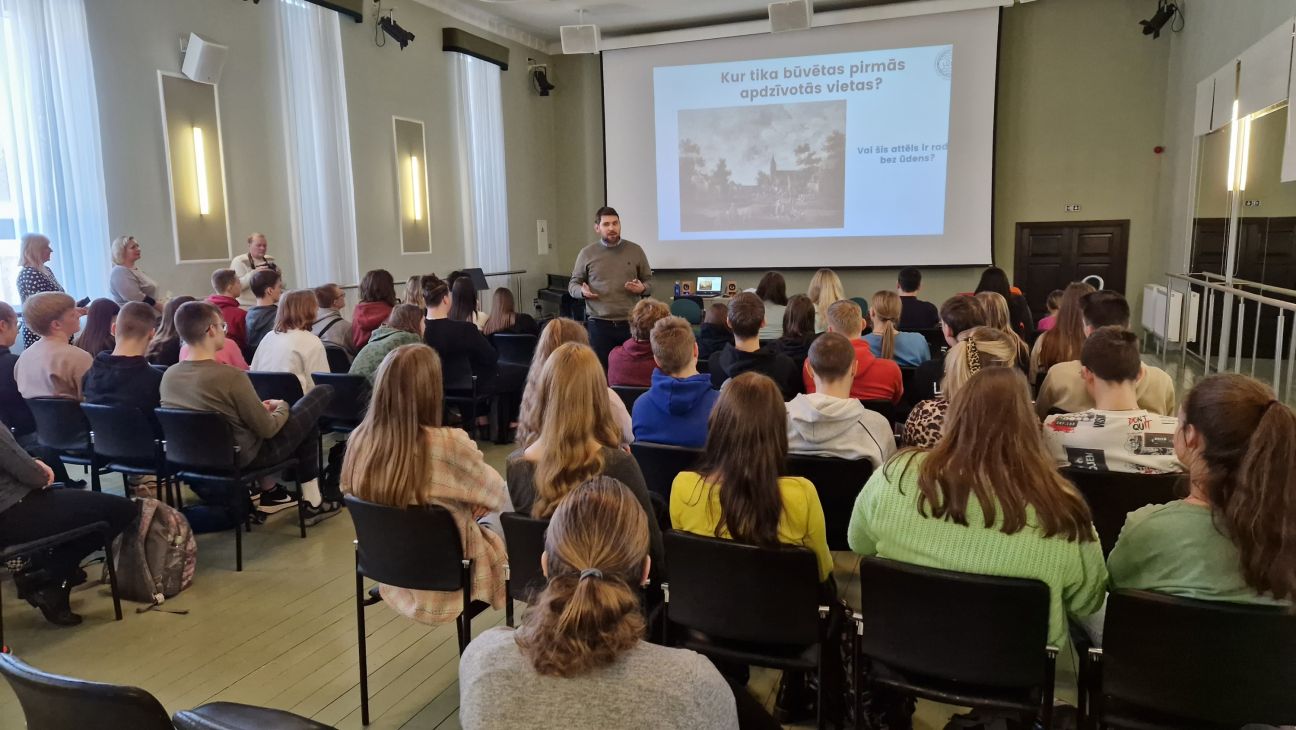 Seminārā aicina jauniešus savu nākotni saistīt ar ūdenssaimniecības nozari