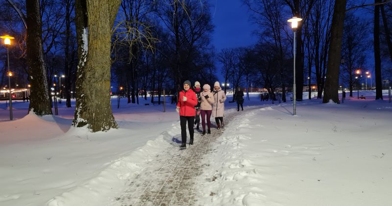 Jēkabpilī daiļā dzimuma pārstāves dodas 8.martam veltītā skrējienā