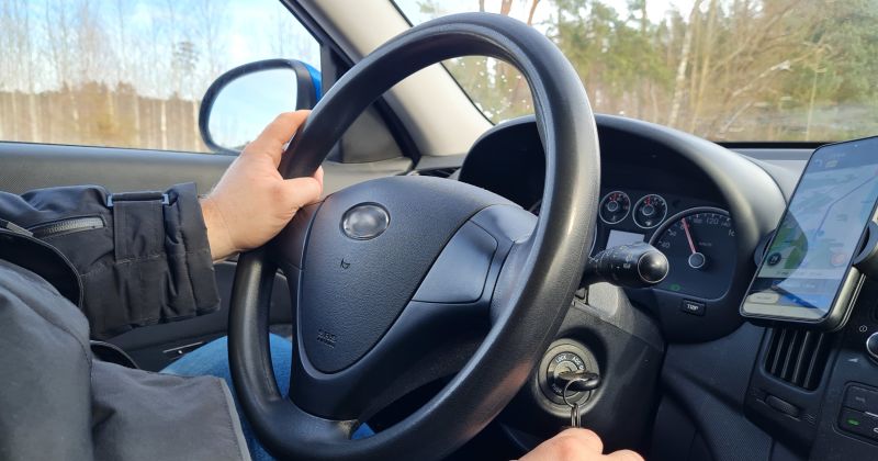 Aknīstes pagastā divu automa&scaron;īnu sadursmē cietu&scaron;i trīs cilvēki