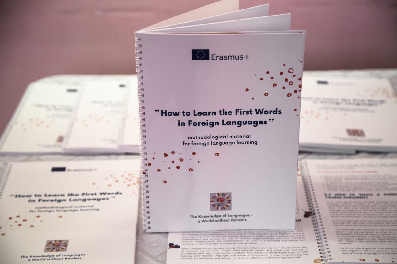 Projekta laikā tapis metodiskais materiāls “Kā apgūt pirmos vārdus svešvalodā?”