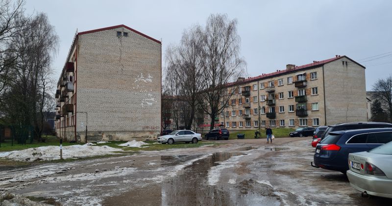 Namu pārvalde atgādina &ndash; pagrabu ejas nedrīkst aiz&scaron;ķērsot ar sadzīves mantām