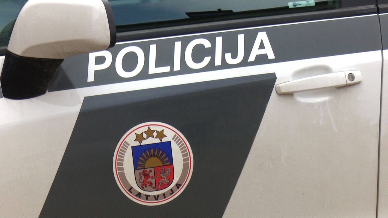 Jēkabpilī aiztur autovadītāju alkohola reibumā un bez tiesībām