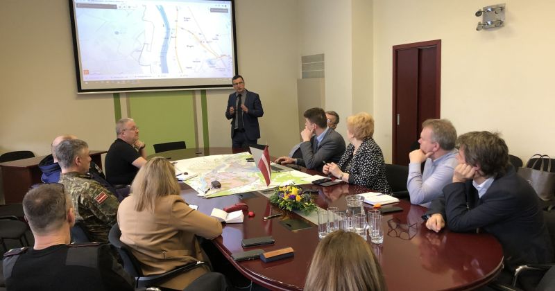 Civilās aizsardzības komisijas sēdē pārrunā aktuālo situāciju Dunavā