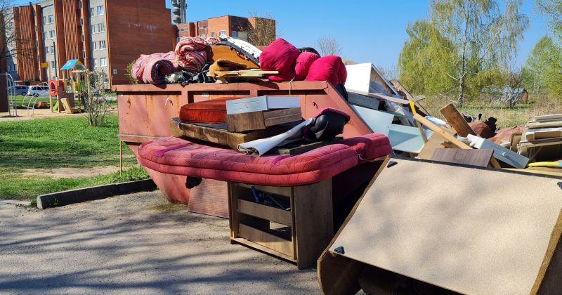 Iedzīvotāji aktīvi izmantoju&scaron;i iespēju bez maksas nodot lielgabarīta atkritumus