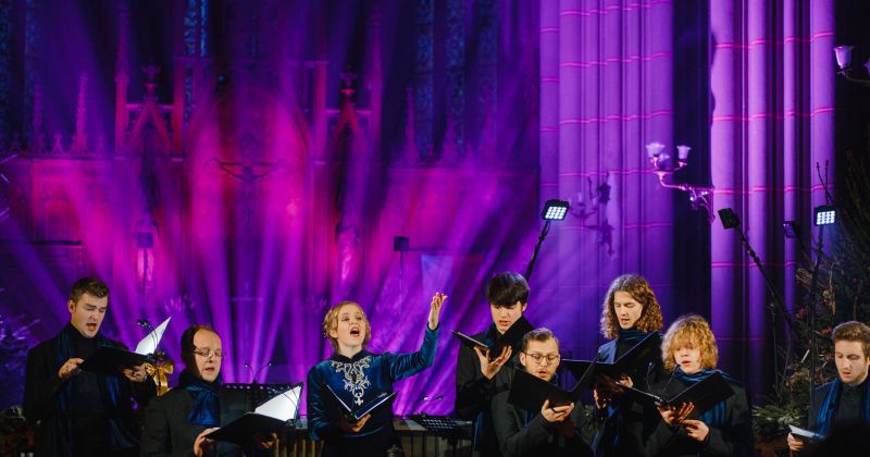 Maija svētkos Līvānos iemirdzēsies senie dziedājumi un Arvo Perta skaņu gleznas