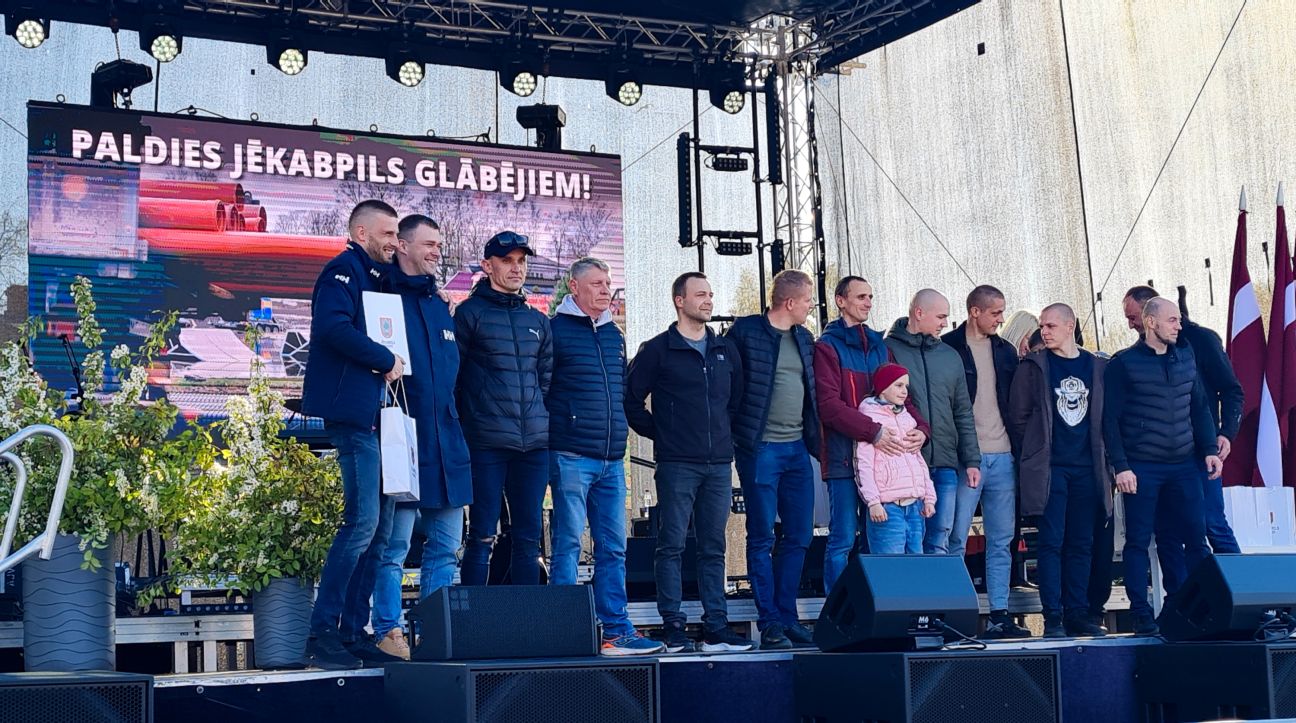 Svinīgā pasākumā godina Jēkabpils varoņus