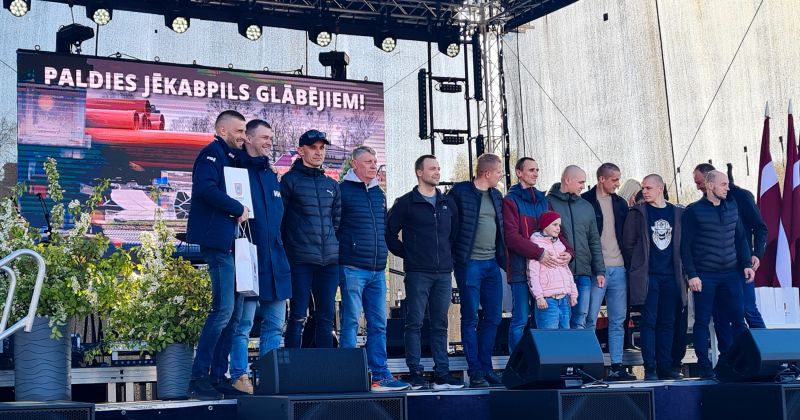 Svinīgā pasākumā godina Jēkabpils varoņus