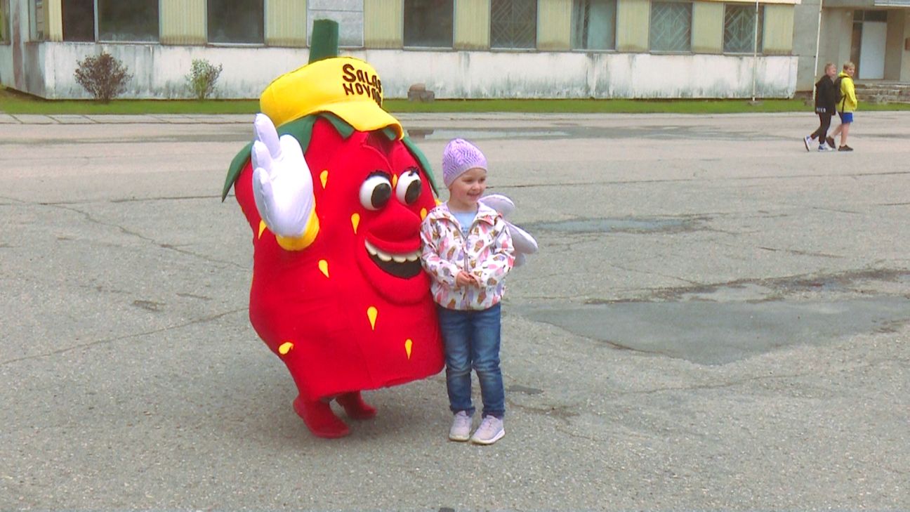 No 26.maija vakara līdz 28.maija rītam satiksmei būs slēgts Salas lielais laukums