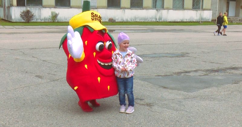 No 26.maija vakara līdz 28.maija rītam satiksmei būs slēgts Salas lielais laukums